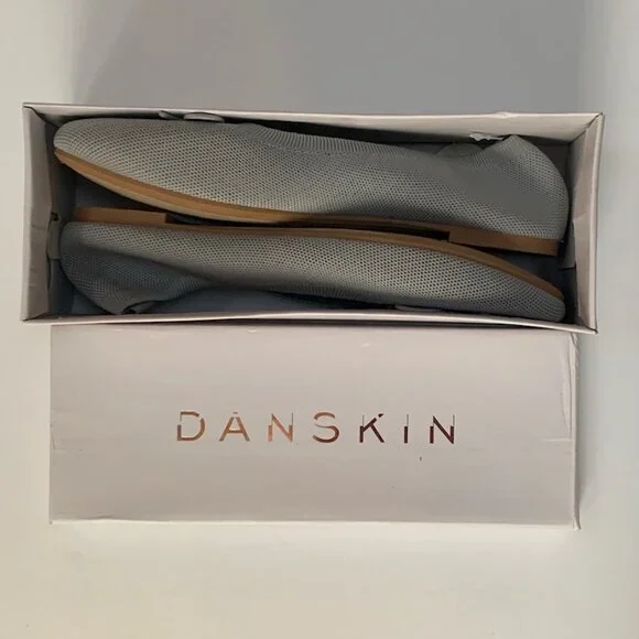 Danskin Wonder Round Toe Ballet Flat - Picture 6 of 7